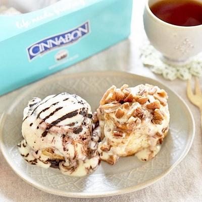 Cinnabon Cinnabon